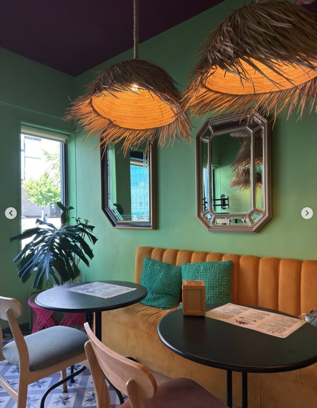 Holy Açaí Coffee House
